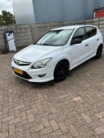 Hyundai i30 1.4 I  5DR 2010 Wit, Voorwielaandrijving, Stof, Zwart, 4 cilinders