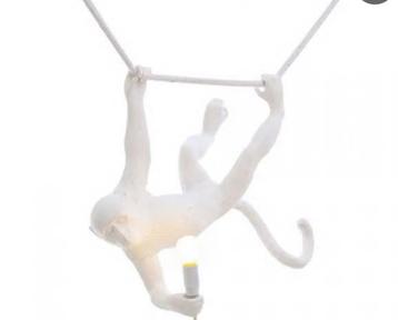 Seletti Monkey Swing Aap Hangend Wit nieuwstaat beschikbaar voor biedingen