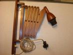 VINTAGE DEENS DESIGN HOUTEN SCHAARLAMP 2, Huis en Inrichting, Lampen | Wandlampen, Ophalen, Gebruikt, Metaal, VINTAGE DEENS DESIGN
