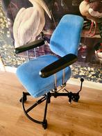 Trippelstoel Mercado mechanisch in prima staat, Ophalen, Zo goed als nieuw