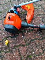 Husqvarna bosmaaier / strimmer., Ophalen, Benzine, Gebruikt, 10 tot 30 cm