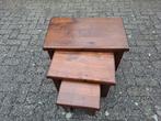 Eikenhouten bijzettafels samen voor €25, Huis en Inrichting, 45 tot 60 cm, Minder dan 55 cm, Ophalen of Verzenden, Zo goed als nieuw