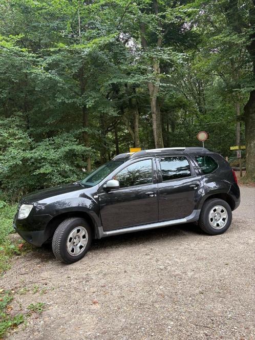 Dacia Duster 1.6 Laureate – Zwart metallic – APK tot 07/2026, Auto's, Dacia, Particulier, Duster, Benzine, C, SUV of Terreinwagen