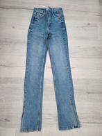 Zara jeans maat 32, Ophalen of Verzenden, Gedragen, Blauw, W27 (confectie 34) of kleiner