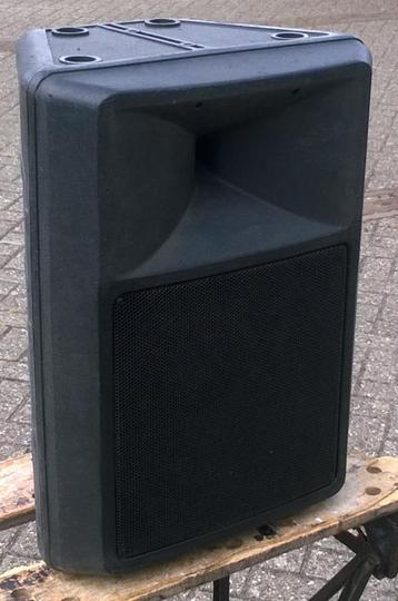 Luidsprekers 12 inch 150-300 Watt, 2 stuks beschikbaar voor biedingen