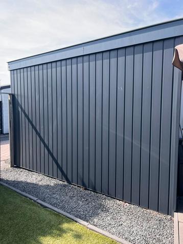 Keralit (kleur 7016) aanbouw 36m2 incl deur en kozijn beschikbaar voor biedingen