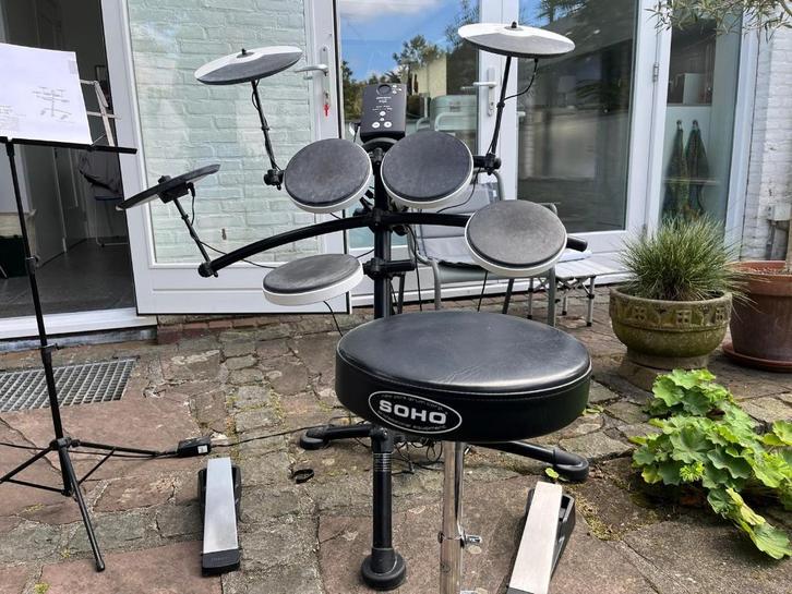 Roland elektronisch drumstel TD-1K incl kruk, Muziek en Instrumenten, Drumstellen en Slagwerk, Gebruikt, Roland, Elektronisch