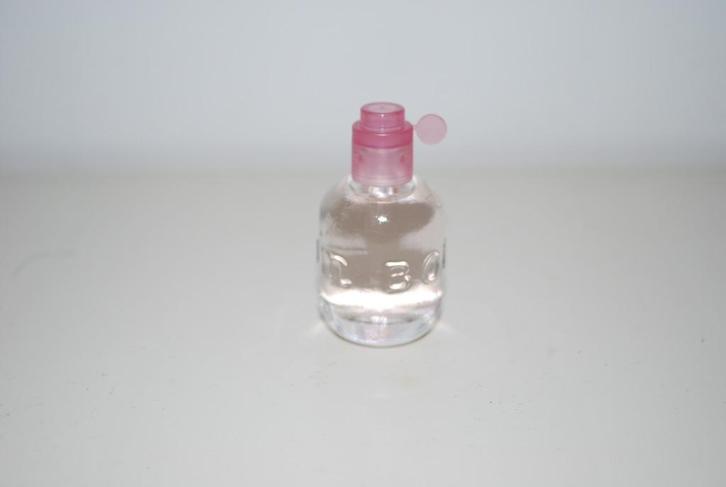 Miniatuur Jeanne Arthes Boum, Verzamelen, Parfumverzamelingen, Zo goed als nieuw, Miniatuur, Gevuld, Ophalen of Verzenden