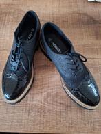 nieuwe zwarte schoenen maat 38, Nieuw, Ophalen of Verzenden, Veterschoenen, Zwart