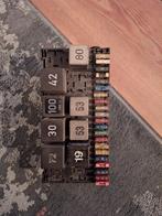 357937039  Volkswagen Golf Corrado Passat Fuse zekeringkast, Ophalen of Verzenden, Gebruikt, Volkswagen