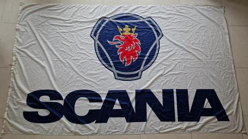 Scania Vlag 2850x1700mm - Groot - Gebruikt, Diversen, Vlaggen en Wimpels, Gebruikt, Ophalen of Verzenden