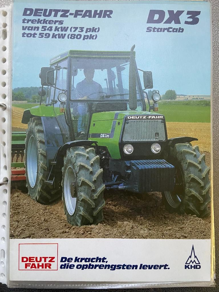 Tractorfolders, Ophalen of Verzenden, Zo goed als nieuw, Folder