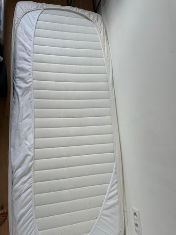 IKEA Eenpersoonsmatras beschikbaar voor biedingen