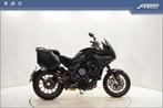 MV AGUSTA TURISMO VELOCE 800 LUSSO (bj 2023), Bedrijf, 3 cilinders, Meer dan 35 kW, 800 cc