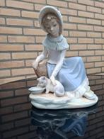 Lladro Porseleinen Beeldjes - Meisje en Jongen, Ophalen of Verzenden