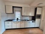 Rechte keuken 370 breed incl inbouwapparatuur, Huis en Inrichting, Keuken | Complete keukens, Ophalen, Gebruikt