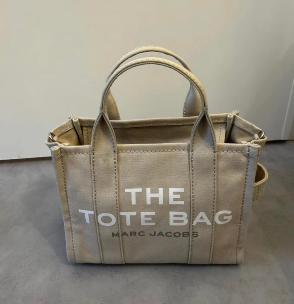 Marc jacobs tote bag small., Ophalen of Verzenden, Zo goed als nieuw, Beige, Handtas