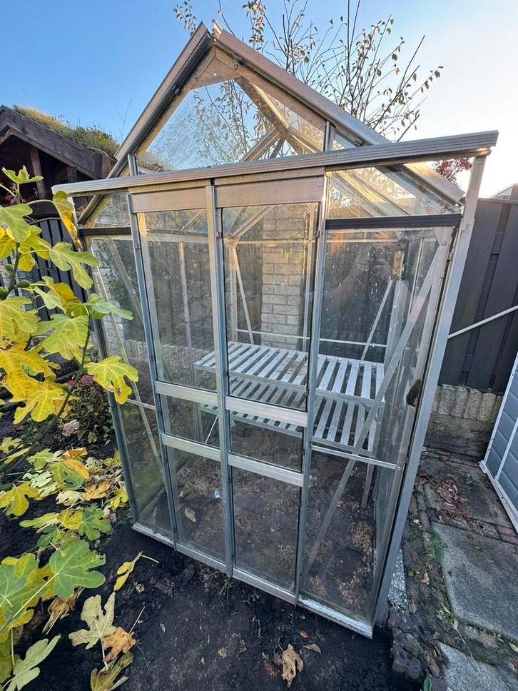 Tuinders hobbykas, Tuin en Terras, Kassen, Zo goed als nieuw, Aluminium, Glas, Ophalen