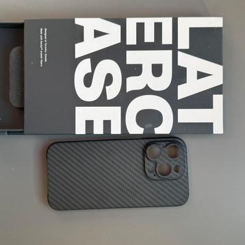 Latercase Carbon iPhone 15 Pro - zgan beschikbaar voor biedingen