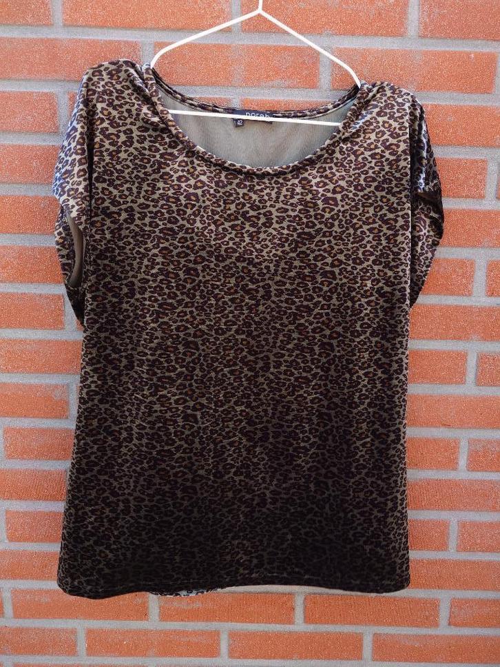 panterprint shirt van norah maat 42, Kleding | Dames, T-shirts, Zo goed als nieuw, Maat 42/44 (L), Zwart, Korte mouw, Ophalen of Verzenden