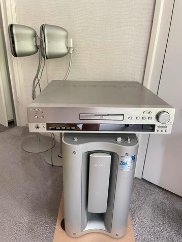Sony Home Cinema Set - DVD, Subwoofer, Luidsprekers beschikbaar voor biedingen