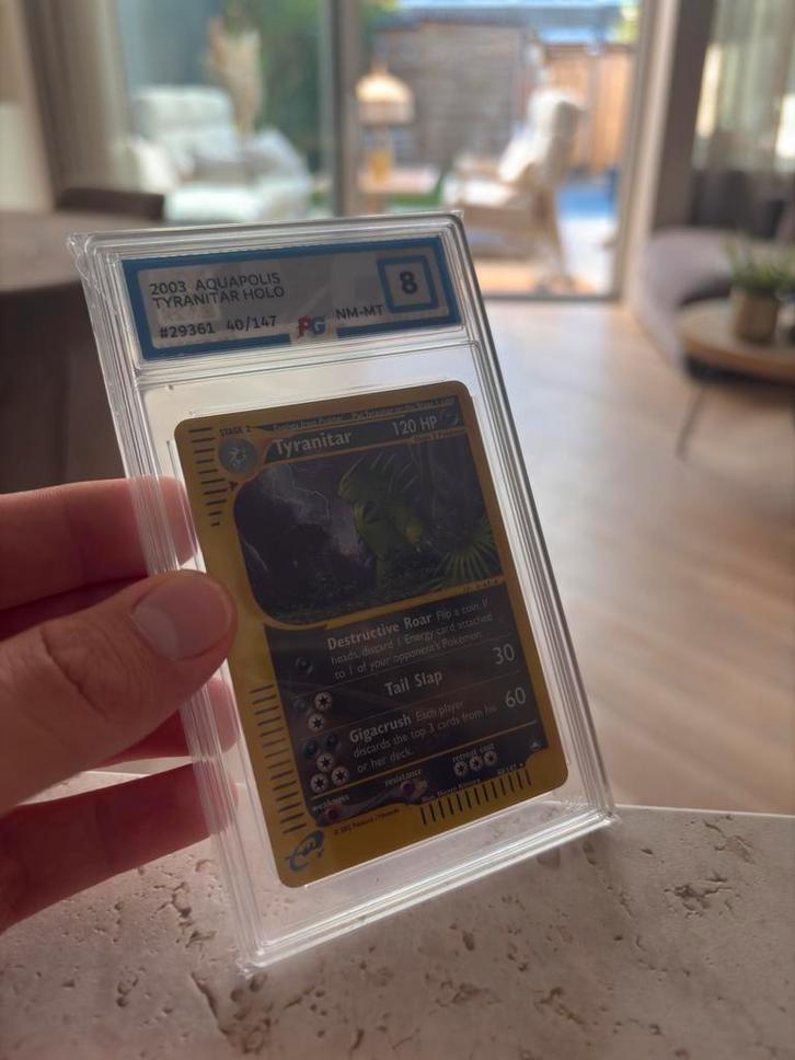 Tyranitar Aquapolis Holo 40/147 - PSA 8, Verzamelen, Poppetjes en Figuurtjes, Zo goed als nieuw, Ophalen of Verzenden