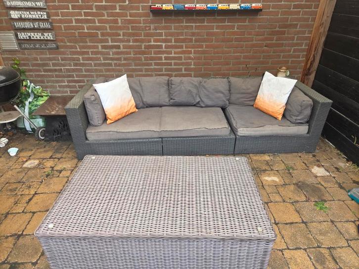 MOET ZSM WEG Tuinbank en Tafel Set, Tuin en Terras, Tuinsets en Loungesets, Gebruikt, Tuinset, Wicker, 3 zitplaatsen, Bank, Bijzettafel
