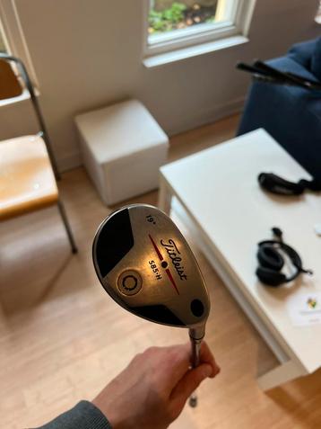 Titleist 585H hybride 19 graden stiff shaft! beschikbaar voor biedingen