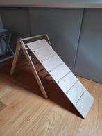 Klimdriehoek met klimplank/glijbaan (Montessori/Pikler), Ophalen, Zo goed als nieuw, Overige typen