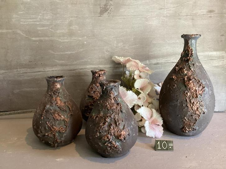 4 Vaasjes Set - Verweerde Look, Huis en Inrichting, Woonaccessoires | Vazen, Gebruikt, Overige kleuren, Minder dan 50 cm, Aardewerk of Porselein