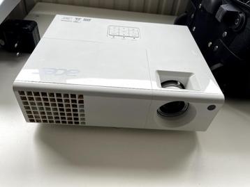 Acer HD Beamer HDMI Ready!! beschikbaar voor biedingen