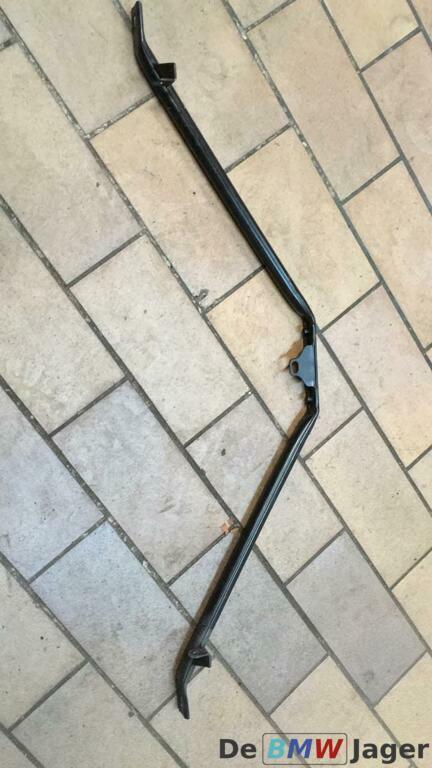 Front steun BMW 5-serie E60 E61 51647033745, Auto-onderdelen, Carrosserie en Plaatwerk, BMW, Gebruikt, Ophalen of Verzenden