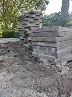 Gratis op te halen tegels 30x30 / 60x40, Tuin en Terras, Tegels en Klinkers, Ophalen, Gebruikt, 10 m² of meer, Beton