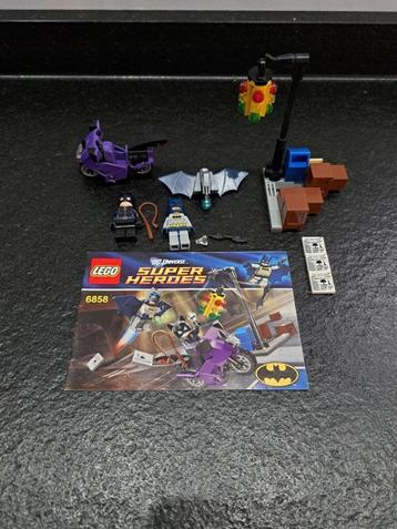 Lego DC Superheroes Catwoman Catcycle City Chase #6858 beschikbaar voor biedingen