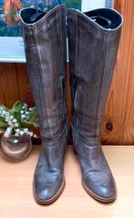 Taupe kleur laarzen maat 37 [DM]