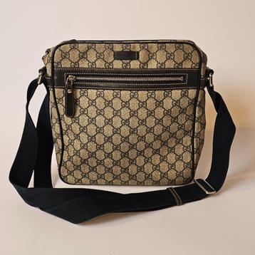 Gucci GG Supreme Bag Blauw Canvas beschikbaar voor biedingen
