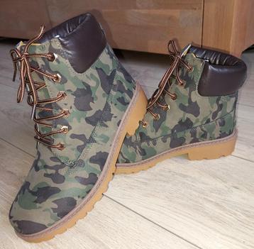 Nieuwe Camouflage schoenen maat 40