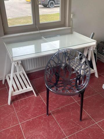 Bureau schagen IKEA beschikbaar voor biedingen