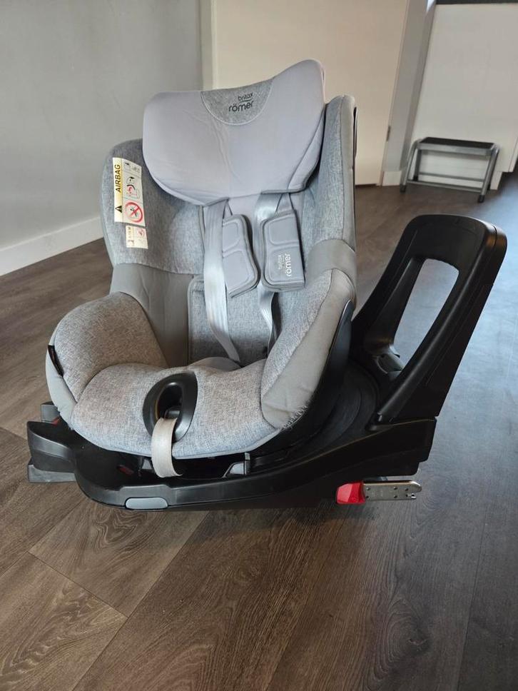 Britax Römer Dualfix i-Size, Kinderen en Baby's, Autostoeltjes, Gebruikt, Romer, 9 t/m 18 kg, Isofix, Ophalen of Verzenden