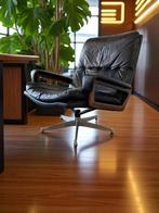 Vintage zwart lederen fauteuil / eenzit Andre vandenbeuck, Huis en Inrichting, Fauteuils, Ophalen, Gebruikt, 75 tot 100 cm, 50 tot 75 cm