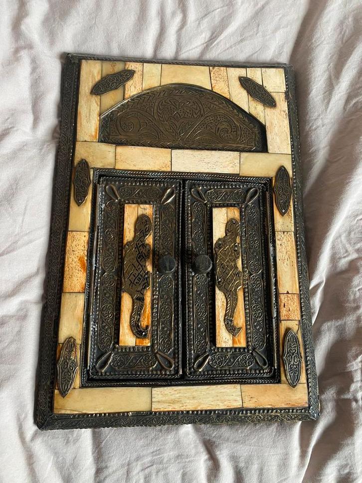 Vintage spiegel ingelegd been hout koper bohemian, Antiek en Kunst, Antiek | Spiegels, Minder dan 50 cm, Rechthoekig, Verzenden