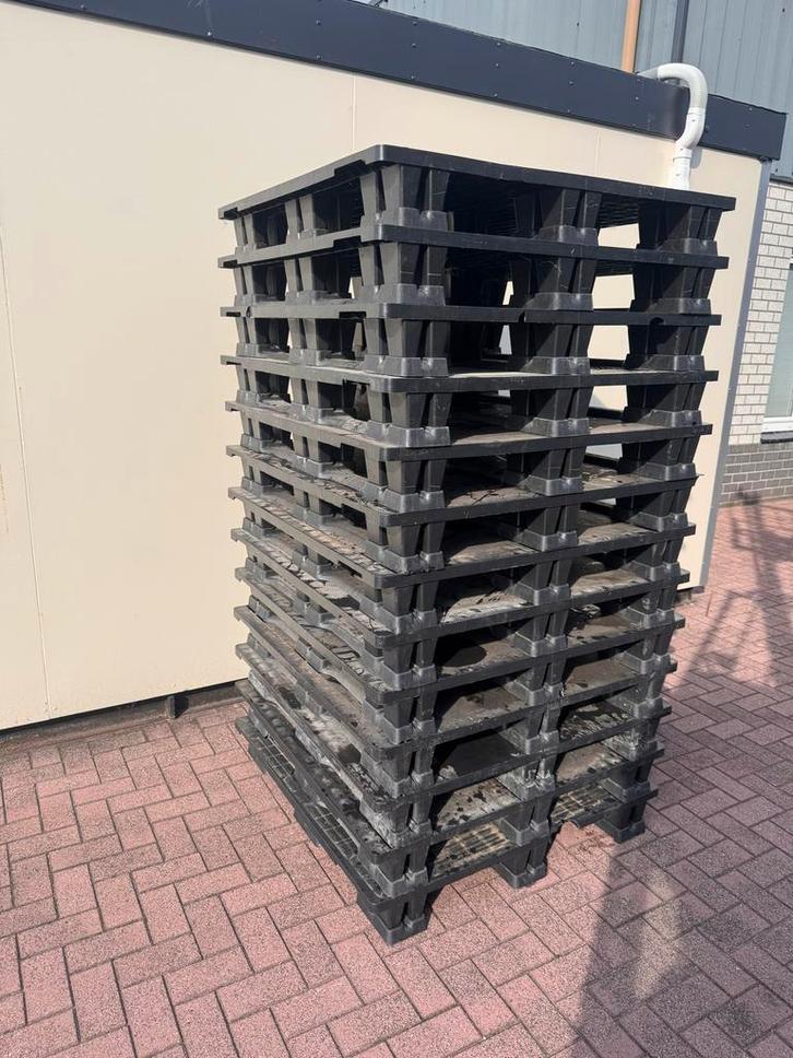 Kunststof Pallets 110x110 - Nette Staat, Tuin en Terras, Terrasdelen en Vlonders, Gebruikt, Ophalen