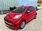 Peugeot 107 1.0-12V XS 5 Deurs 2009 Rood NAP APK, Voorwielaandrijving, Stof, Gebruikt, Zwart