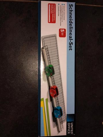 Snijliniaal-Set - United Office beschikbaar voor biedingen