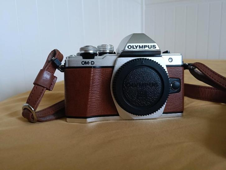 Olympus OMD E-M10 mark II Limited edition incl.lens, Audio, Tv en Foto, Fotocamera's Digitaal, Zo goed als nieuw, Spiegelreflex