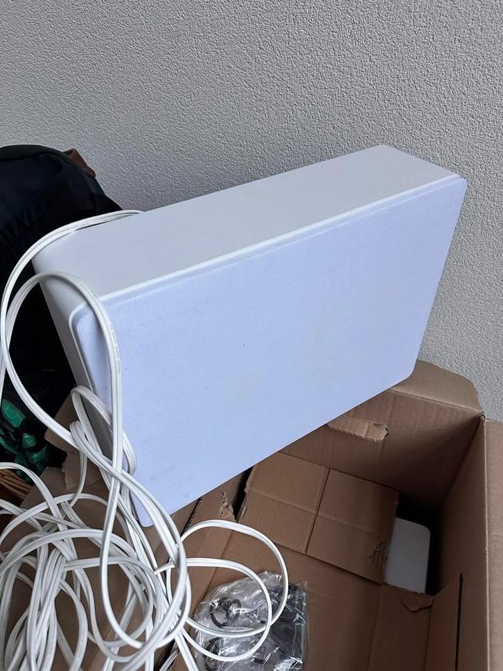 Argon Alto 5 witte wandluidsprekers, Doe-het-zelf en Verbouw, Verwarming en Radiatoren, Zo goed als nieuw, Overige typen, Minder dan 200 watt