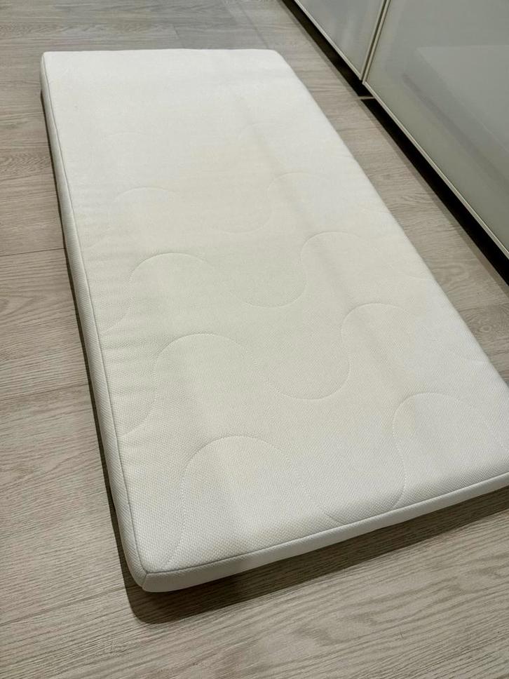 Ikea Ledikant Matras Krummelur / 120 x 60cm / ZGAN, Huis en Inrichting, Slaapkamer | Matrassen en Bedbodems, Zo goed als nieuw