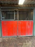 Te koop, twee paardenstallen, Dieren en Toebehoren