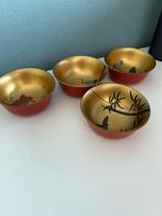 4 antieke Japanse lak bakjes met goud beschildering., Antiek en Kunst, Ophalen of Verzenden