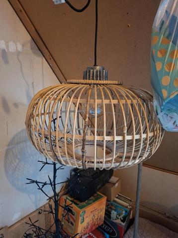 Rotan hanglamp 40 cm doorsnee. beschikbaar voor biedingen